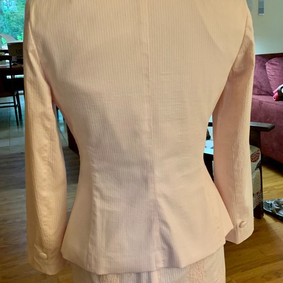 Beautiful Kay Unger Pink Suit with Embroidered Skirt - Picture 3 of 5